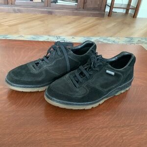 Mephisto Black leather sneakers size 11 women’s